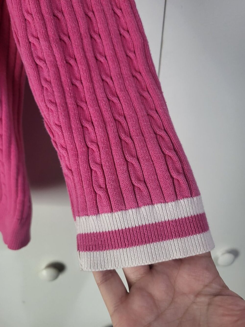 Vintage Chaps Womens LG V-Neck Sweater Pink White Cable Knit Tennis y2k Preppy - Picture 4 of 8